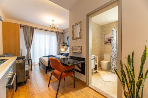 The Ultimate Executive Studio: 10th-Floor Serviced Living in Kilimani