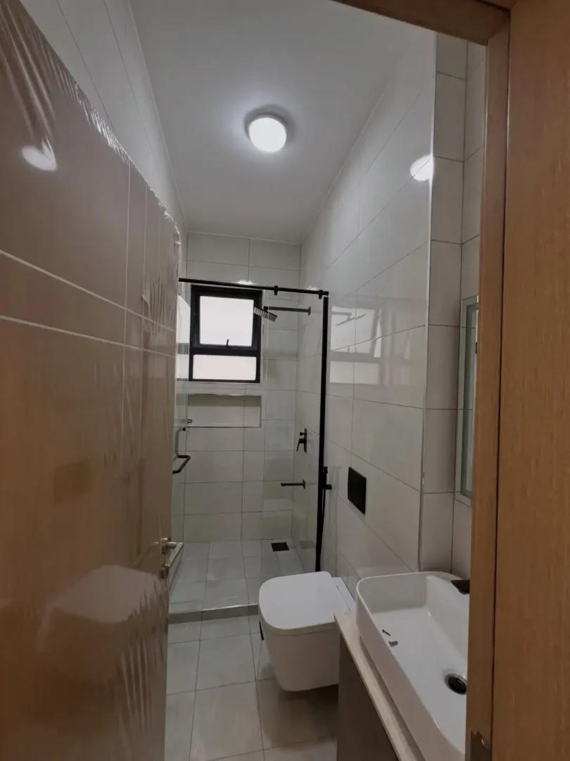 Urban dreams Bathroom fitted with contemporary finishes.