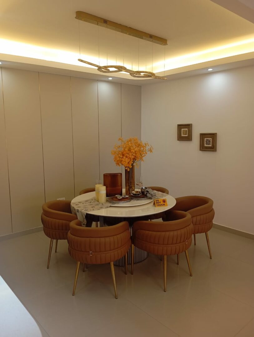 Roayl Legend Bright, airy sitting area with ample room for furnishing.