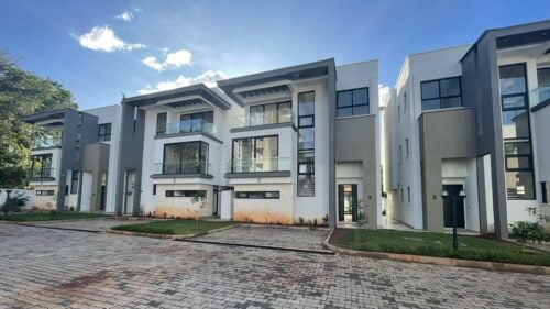 Mora Villas Lavington: 4 Bedroom Townhouses for Sale
