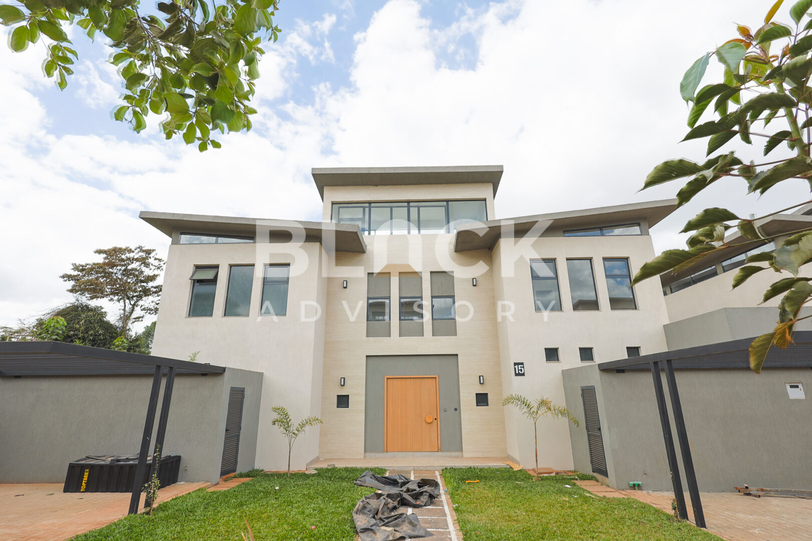 4Bedroom Villa in Runda (1)