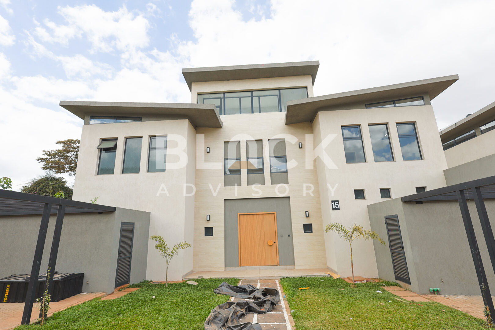 4Bedroom Villa in Runda (1)