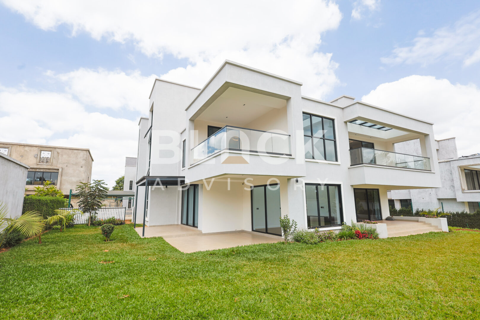 5 Bedroom Villa for Sale Runda (43)
