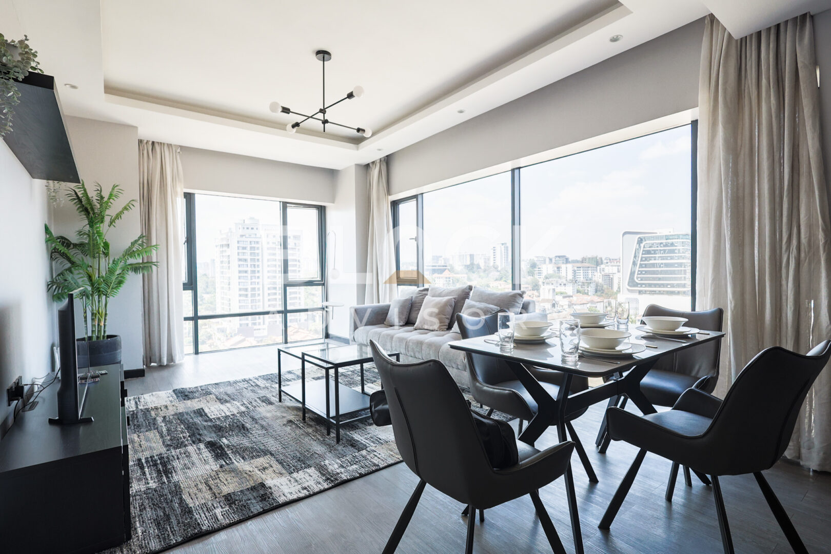 Escada Apartments
